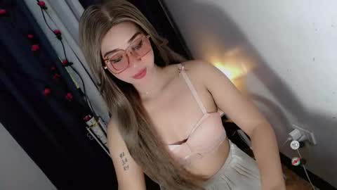 ur_rianlover online show from 05-25-26, 01:22