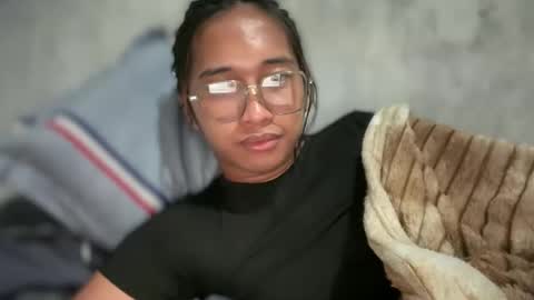 Ellie online show from 04-20-26, 06:38