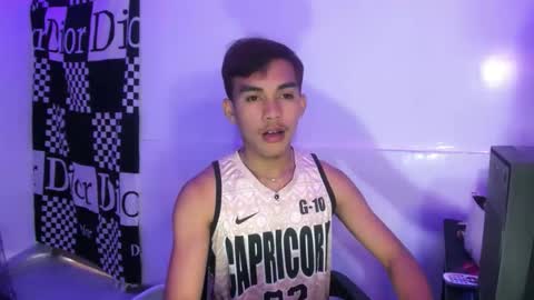 ur_shan21 online show from 05-25-26, 04:40