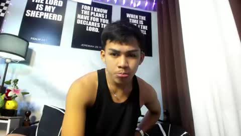 ur_shan21 online show from 08-03-26, 06:55