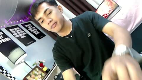 ur_shan21 online show from 08-07-26, 05:37