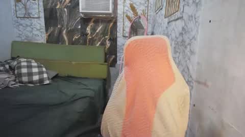 Snapshot of urasian_cherrymae chatting on 04-26-26, 03:26 im yyour princess cherry online show from 04-26-26, 03:26