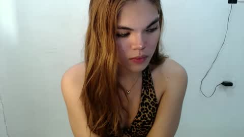 Snapshot of urasian_cock23 chatting on 02-25-26, 08:13 Sweet Couple online show from 02-25-26, 08:13