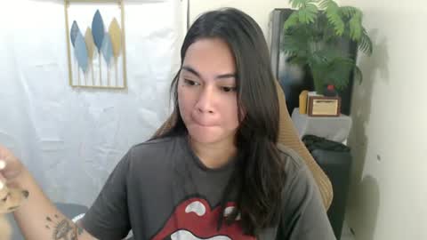 Snapshot of urasian_erica chatting on 07-15-26, 11:21 urasian_erica online show from 07-15-26, 11:21