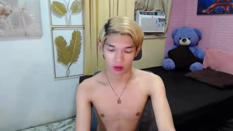 urasian_john20 online show from 05-22-26, 07:59