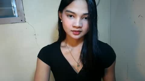 urasian_latinaxxx online show from 05-23-26, 06:51