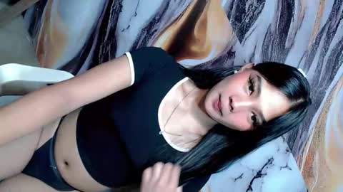 urasian_latinaxxx online show from 06-06-26, 05:39
