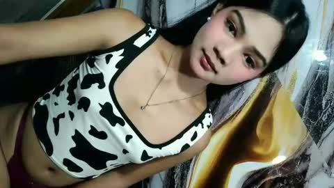 urasian_latinaxxx online show from 07-05-26, 11:01