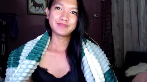 NEWRA  ALLISON online show from 02-21-25, 09:32