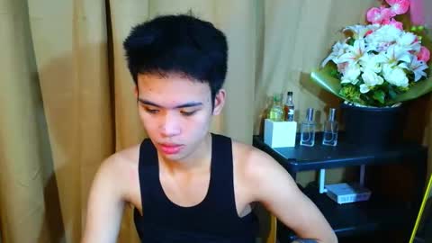 urasiancumboix2 online show from 10-22-25, 02:34