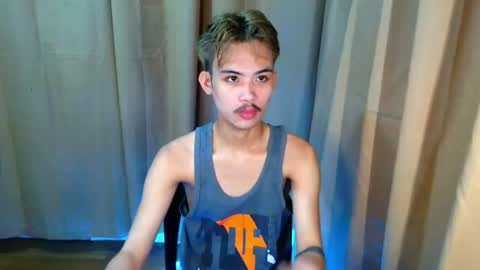 Snapshot of urasiancumboix2 chatting on 06-22-26, 12:24 urasiancumboix2 online show from 06-22-26, 12:24