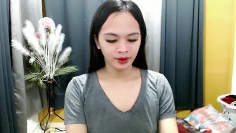 Snapshot of urasiancumgirl_ chatting on 06-24-26, 04:17 urasiancumgirl_ online show from 06-24-26, 04:17