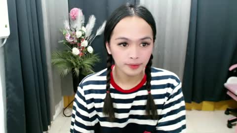 Snapshot of urasiancumgirl_ chatting on 07-05-26, 08:21 urasiancumgirl_ online show from 07-05-26, 08:21