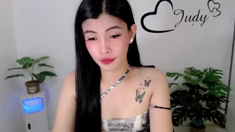 Snapshot of urasianpinayjudyxxx chatting on 01-18-25, 11:32 urasianpinayjudyxxx online show from 01-18-25, 11:32