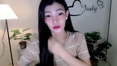 Snapshot of urasianpinayjudyxxx chatting on 01-23-25, 07:32 urasianpinayjudyxxx online show from 01-23-25, 07:32