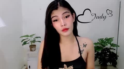 Snapshot of urasianpinayjudyxxx chatting on 02-13-25, 08:27 urasianpinayjudyxxx online show from 02-13-25, 08:27