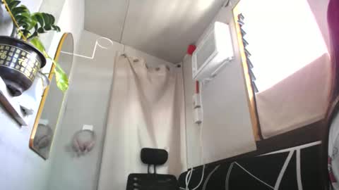 Erika online show from 04-30-26, 01:12