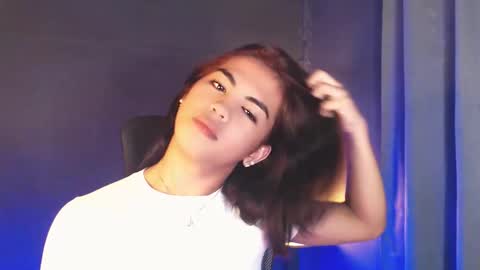 Snapshot of urbaby_anthony chatting on 05-11-26, 04:04 urbaby_anthony online show from 05-11-26, 04:04