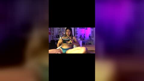 urbabygurl13 online show from 04-29-26, 01:53