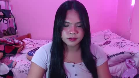 Sofia online show from 02-05-25, 06:37