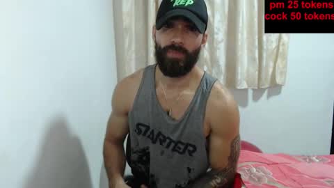 Snapshot of urbanbeard chatting on 12-18-24, 09:18 master beard online show from 12-18-24, 09:18