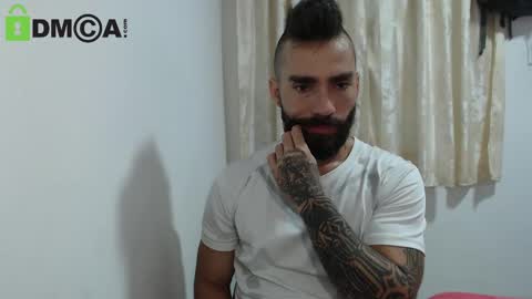 Snapshot of urbanbeard chatting on 12-22-24, 01:55 master beard online show from 12-22-24, 01:55