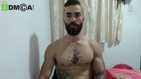 Snapshot of urbanbeard chatting on 12-24-24, 12:33 master beard online show from 12-24-24, 12:33