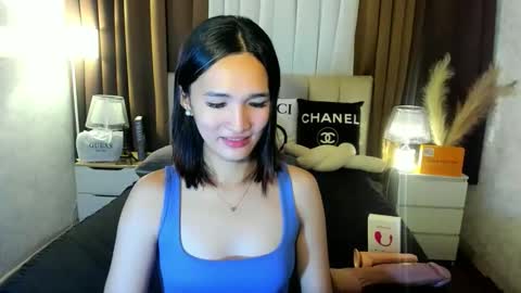 urblossom_princess online show from 10-19-25, 06:08