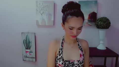 urblossom_princess online show from 05-31-26, 03:47