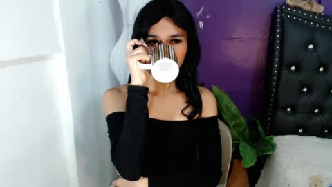 Snapshot of urcumcandymuse_ chatting on 07-09-26, 01:42 CALL ME TINE online show from 07-09-26, 01:42