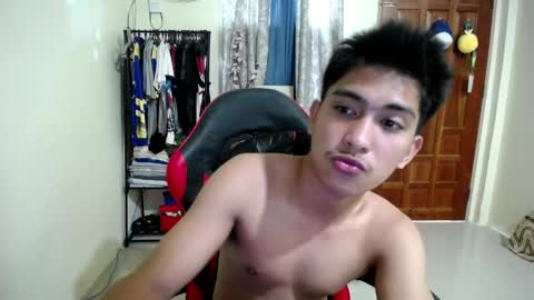 Dannie online show from 04-21-26, 02:51