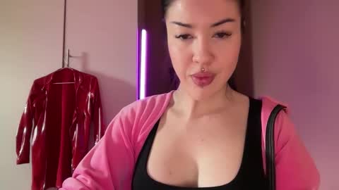 Margo online show from 09-28-25, 07:36