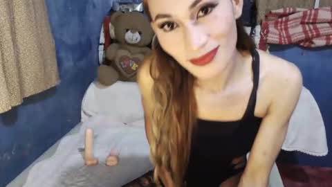 Snapshot of urdream_angela chatting on 01-14-26, 11:05 Hot Angel online show from 01-14-26, 11:05