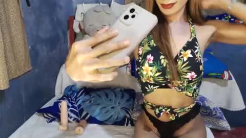 Hot Angel online show from 04-22-26, 12:07