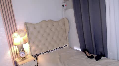 Snapshot of urdream_bride chatting on 02-13-25, 04:00 urdream_bride online show from 02-13-25, 04:00