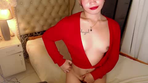 Snapshot of urdream_bride chatting on 02-24-25, 10:37 urdream_bride online show from 02-24-25, 10:37