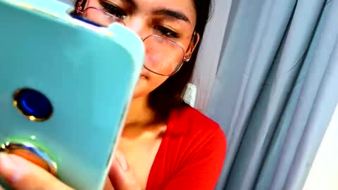 Snapshot of urdream_bride chatting on 10-16-25, 06:42 urdream_bride online show from 10-16-25, 06:42