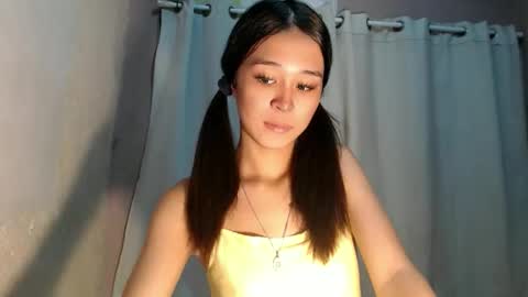 Snapshot of urdreamgirl_stephanie chatting on 06-08-26, 10:59 stephanie online show from 06-08-26, 10:59