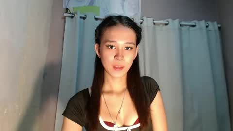 Snapshot of urdreamgirl_stephanie chatting on 06-10-26, 10:14 stephanie online show from 06-10-26, 10:14