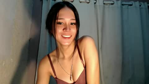 Snapshot of urdreamgirl_stephanie chatting on 06-24-26, 10:25 stephanie online show from 06-24-26, 10:25