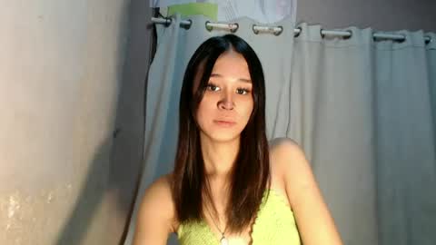 Snapshot of urdreamgirl_stephanie chatting on 07-02-26, 10:43 stephanie online show from 07-02-26, 10:43