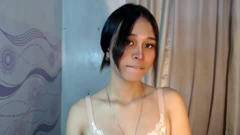 Snapshot of urdreamgirl_stephanie chatting on 07-07-26, 09:46 stephanie online show from 07-07-26, 09:46
