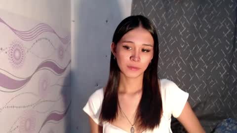 Snapshot of urdreamgirl_stephanie chatting on 07-28-26, 02:24 stephanie online show from 07-28-26, 02:24