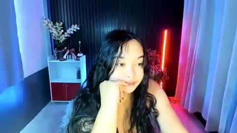 Scarlet online show from 11-09-25, 02:32