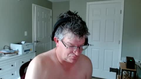 Snapshot of urfavteach50 chatting on 05-01-26, 12:10 Gregor online show from 05-01-26, 12:10