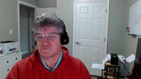 Snapshot of urfavteach50 chatting on 05-06-26, 08:36 Gregor online show from 05-06-26, 08:36
