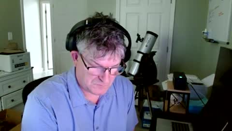 Snapshot of urfavteach50 chatting on 06-22-26, 01:30 Gregor online show from 06-22-26, 01:30