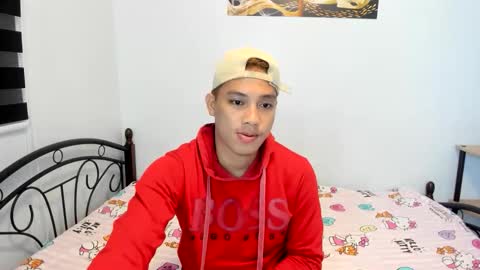 urfucker_vinz online show from 05-25-26, 12:55