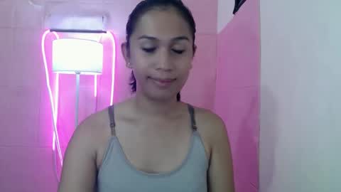 Snapshot of urgirlnabyx chatting on 01-08-25, 12:49 Call me naby online show from 01-08-25, 12:49