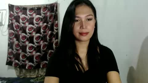 Snapshot of urgirlnabyx chatting on 12-04-25, 08:39 Call me naby online show from 12-04-25, 08:39